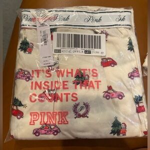 NWT! PINK Victoria's Secret ladies Pajamas pants.